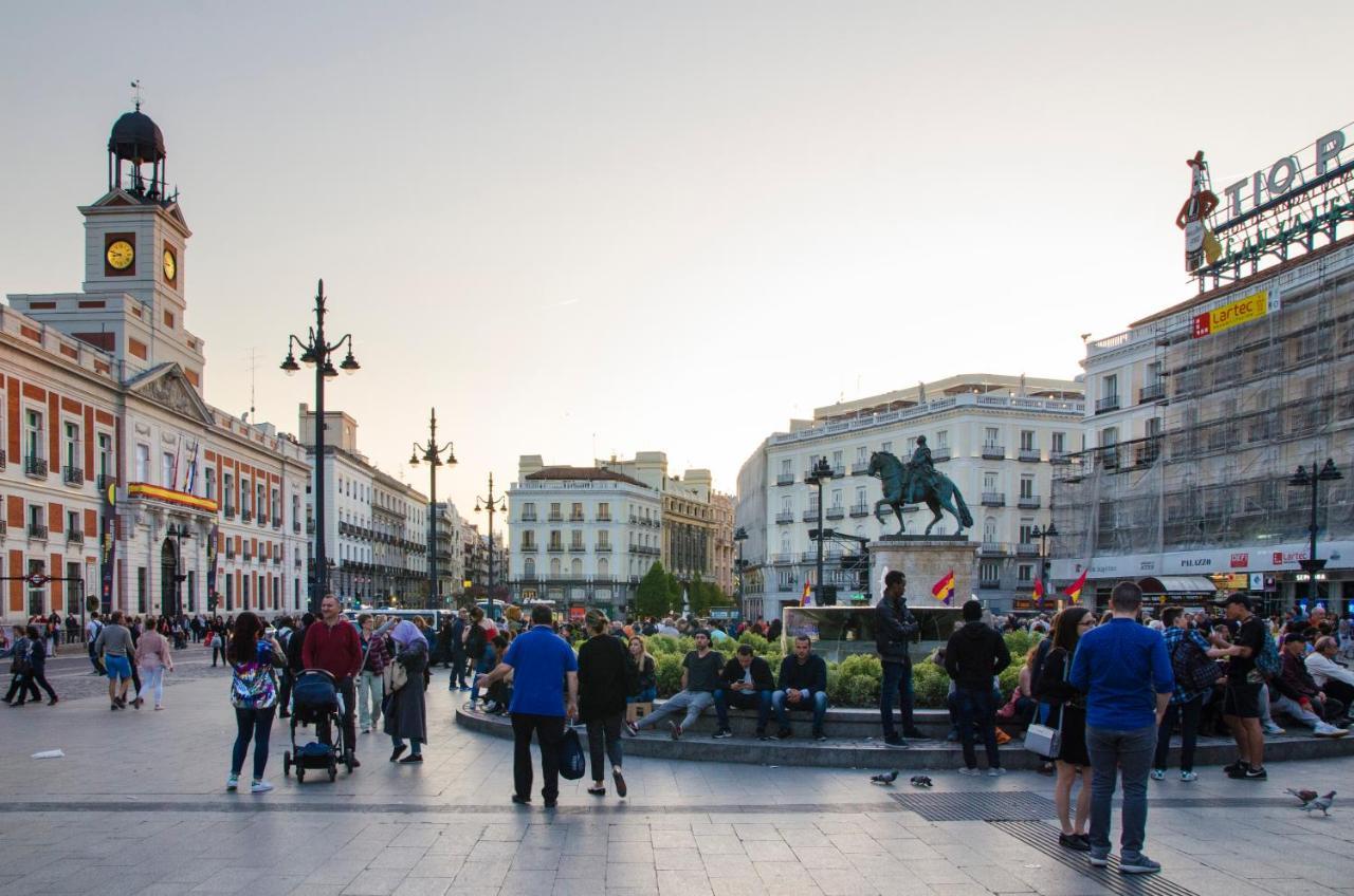 Apartments Plaza Mayor Madrid Exterior photo